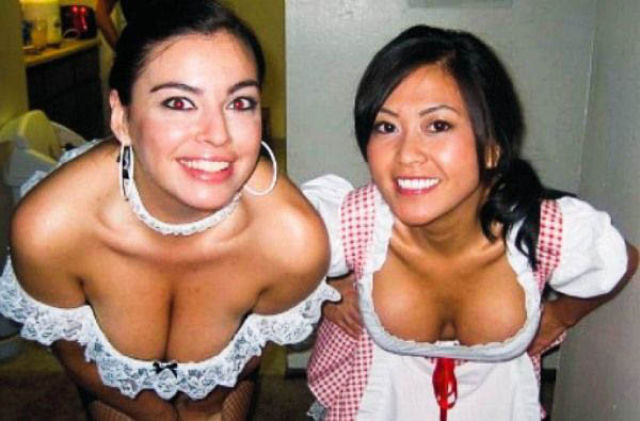 Girls Let Their Boobs Hang Out During Beer Pong
