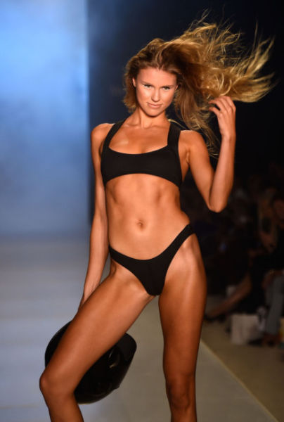 Minimale Animale Makes the Men Happy at Miami Swim Week
