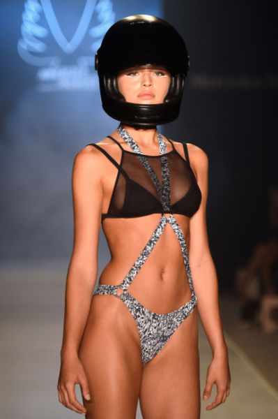 Minimale Animale Makes the Men Happy at Miami Swim Week