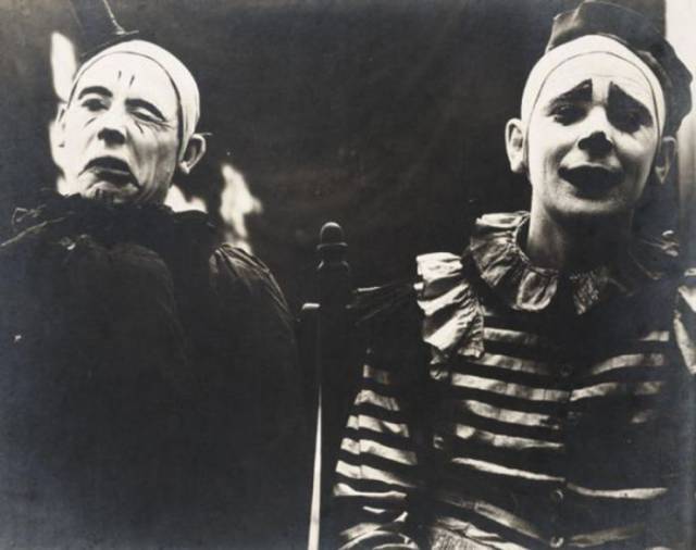 These Old Creepy Circus Photos Are No Laughing Matter