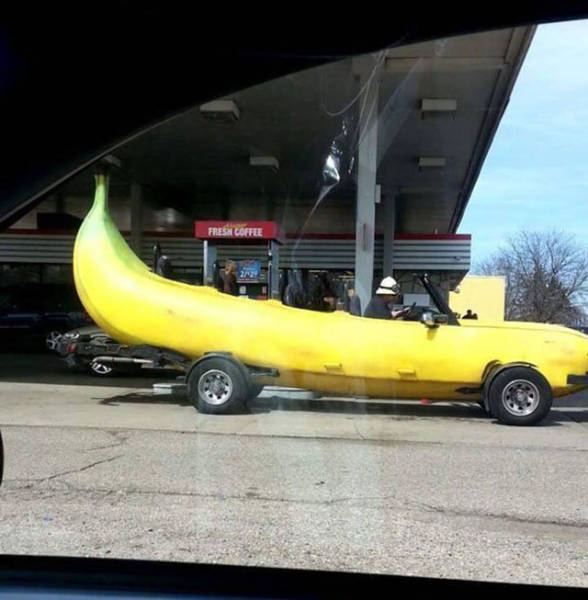 Another Batch Of Photos With Road Funnies