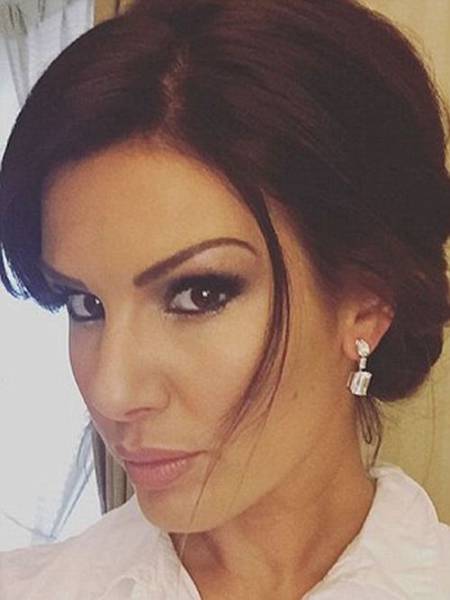 The Hottest Wives And Girlfriends Of Football Players