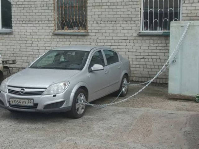 Russia: The Motherland Of The Weird And The ‘WTF’