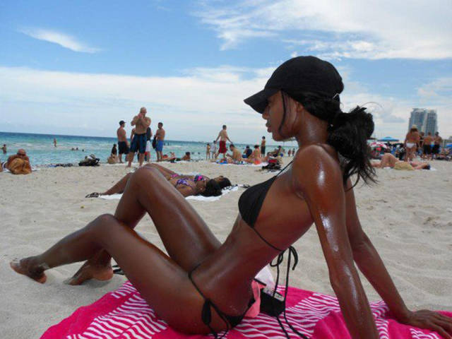 These Beautiful Black Gals Will Make Your Mouth Water