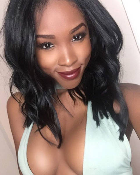 These Beautiful Black Gals Will Make Your Mouth Water