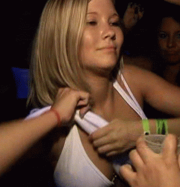 Sexy Gifs Of Hot Girls Getting Undressed