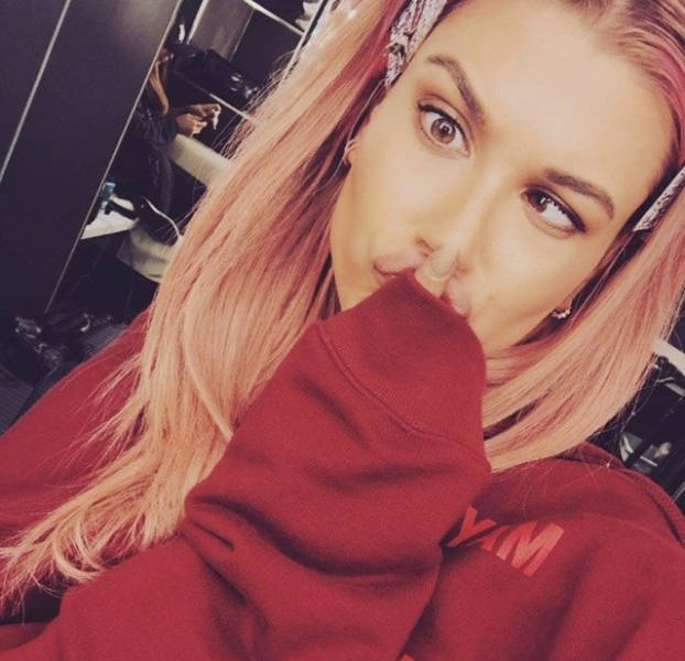 Goofy Girls Definitely Have the Added Cute Factor