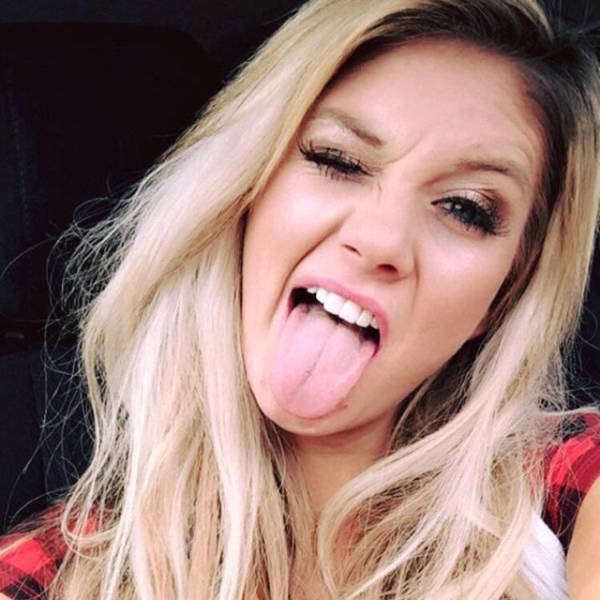 Goofy Girls Definitely Have the Added Cute Factor