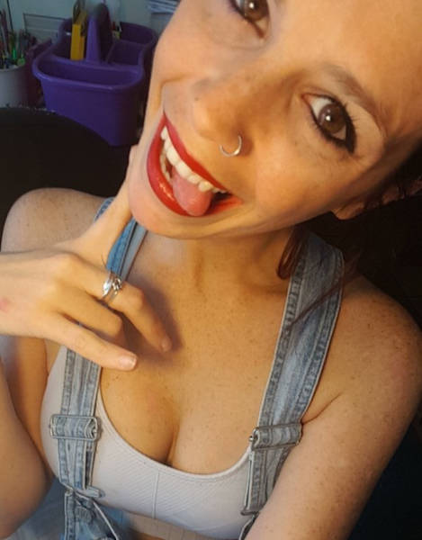 Goofy Girls Definitely Have the Added Cute Factor