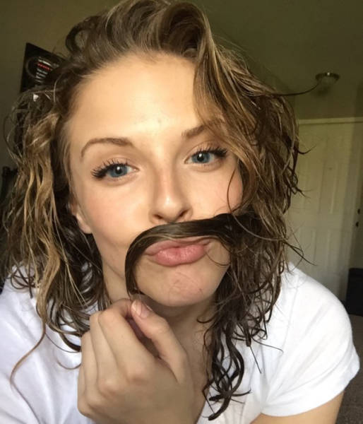 Goofy Girls Definitely Have the Added Cute Factor